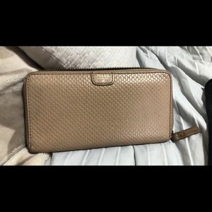 Fossil wallet